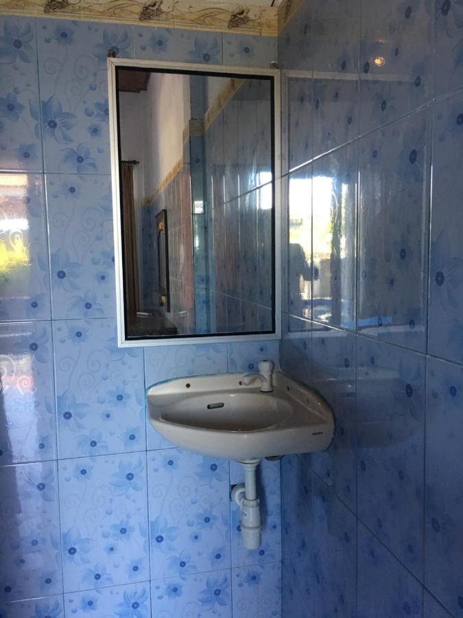 Wahyu Homestay 1 Нуса-Лембонган Экстерьер фото
