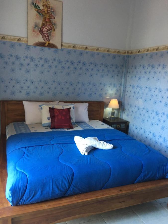 Wahyu Homestay 1 Нуса-Лембонган Экстерьер фото